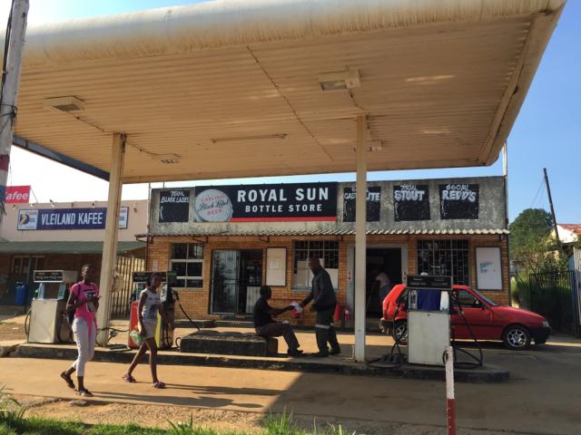 Royal Sun Bottle Store & Garage Café